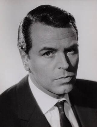 O. W. Fscher, österreichischer Schauspieler, im Spielfilm Es muss nicht immer Kaviar sein , Deutschland 1961. Austrian actor O. W. Fischer in the movie Es muss nicht immer Kaviar sein , Germany 1961. Nur redaktionelle Nutzung. Editorial usage only. Copyright: ArthurxGrimm UnitedArchives82003253