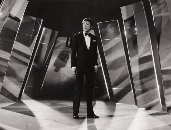 Udo Jürgens, österreichischer Komponist, Pianist und Sänger, Deutschland um 1977. Austrian composer, pianist and singer Udo Juergens, Germany around 1977. Nur redaktionelle Nutzung. Editorial usage only. Copyright: ArthurxGrimm UnitedArchives82004093