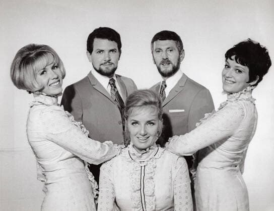 Rosy-Singers, deutsche Musikgruppe, bestehend aus Rosi Rohr, Angelika Metzger, John Wiseman und Rolf Jage, Deutschland ca. 1965. German music and singing group Rosy Singers , Germany ca. 1965. Nur redaktionelle Nutzung. Editorial usage only. Copyright: ArthurxGrimm UnitedArchives82005275