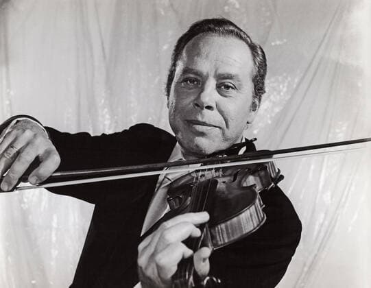 Helmut Zacharias, deutscher Komponist und Violinist, Deutschland Ende 1960er Jahre. German violinist and composer Helmut Zacharias, Germany late 1960s. Nur redaktionelle Nutzung. Editorial usage only. Copyright: ArthurxGrimm UnitedArchives82006078