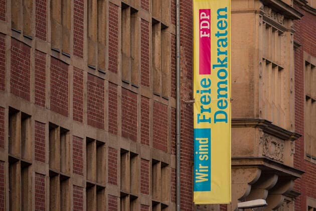 FDP flag with logo on the facade of the FDP federal office in Berlin 08 02 2020, Berlin, GER FDP flag with logo on the facade of the FDP federal office in Berlin, Berlin Berlin Germany FDP federal office