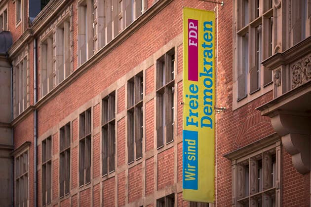 FDP flag with logo on the facade of the FDP federal office in Berlin 08 02 2020, Berlin, GER FDP flag with logo on the facade of the FDP federal office in Berlin, Berlin Berlin Germany FDP federal office
