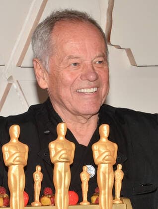 Wolfgang Puck arrives for the 92nd annual Academy Awards at the Dolby Theatre in the Hollywood section of Los Angeles on Sunday, February 9, 2020.  LAP20200209029 JIMxRUYMEN