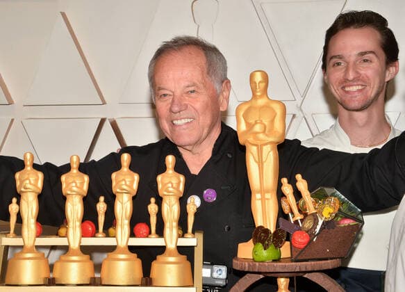 Wolfgang Puck arrives for the 92nd annual Academy Awards at the Dolby Theatre in the Hollywood section of Los Angeles on Sunday, February 9, 2020.  LAP20200209507 JIMxRUYMEN