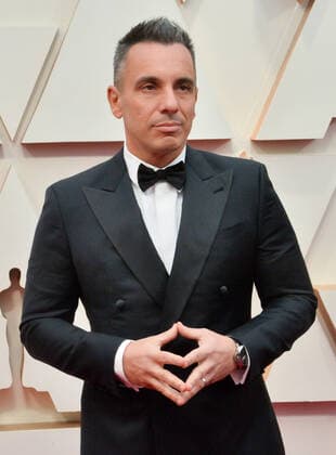 Sebastian Maniscalco arrives for the 92nd annual Academy Awards at the Dolby Theatre in the Hollywood section of Los Angeles on Sunday, February 9, 2020.  LAP20200209067 JIMxRUYMEN