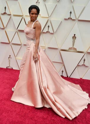 Regina King arrives for the 92nd annual Academy Awards at the Dolby Theatre in the Hollywood section of Los Angeles on Sunday, February 9, 2020.  LAP20200209098 JIMxRUYMEN