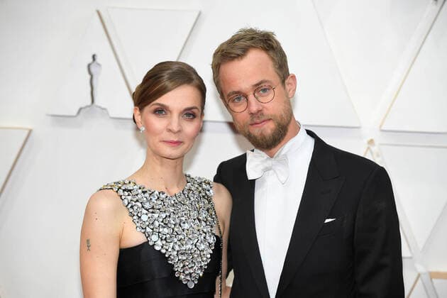 February 9, 2020, Los Angeles, California, USA: HILDUR Gudnadottir AMD SAM SLATER during red carpet arrivals for the 92nd Academy Awards, presented by the Academy of Motion Picture Arts and Sciences (AMPAS), at the Dolby Theatre in Hollywood. Los Angeles USA - ZUMAz03_ 20200209_zbp_z03_042 Copyright: xKevinxSullivanx