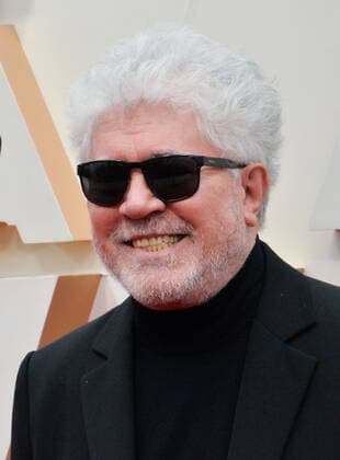 Pedro Almodóvar arrives for the 92nd annual Academy Awards at the Dolby Theatre in the Hollywood section of Los Angeles on Sunday, February 9, 2020.  LAP20200209201 JIMxRUYMEN