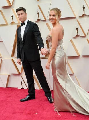 Colin Jost and Scarlett Johansson arrive for the 92nd annual Academy Awards at the Dolby Theatre in the Hollywood section of Los Angeles on Sunday, February 9, 2020.  LAP20200209537 JIMxRUYMEN