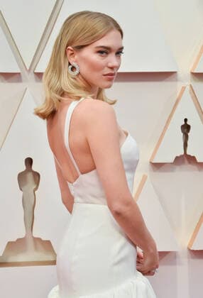 Léa Seydoux arrives for the 92nd annual Academy Awards at the Dolby Theatre in the Hollywood section of Los Angeles on Sunday, February 9, 2020.  LAP20200209261 JIMxRUYMEN