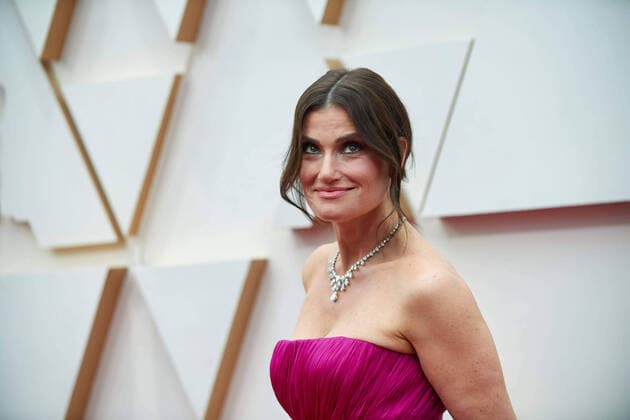 Idina Menzel arrives on the red carpet of The 92nd OscarsÂ® at the DolbyÂ® Theatre in Hollywood, CA on Sunday, February 9, 2020. Los Angeles CA USA  Copyright: xRobertxGladdenx 33967065PLX