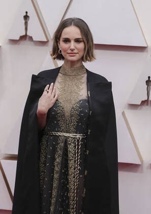 February 9, 2020, Hollywood, California, USA: Natalie Portman on the red carpet of the 92nd Academy Awards on Sunday February 9, 2020 at the Dolby Theater in Hollywood, California. PRENSA INTERNACIONAL PI Hollywood USA - ZUMAp124 20200209_zaa_p124_063 Copyright: xPrensaxInternacionalx