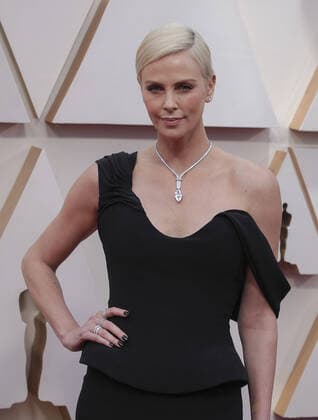 February 9, 2020, Hollywood, California, USA: Charlize Theron on the red carpet of the 92nd Academy Awards on Sunday February 9, 2020 at the Dolby Theater in Hollywood, California. PRENSA INTERNACIONAL PI Hollywood USA - ZUMAp124 20200209_zaa_p124_059 Copyright: xPrensaxInternacionalx