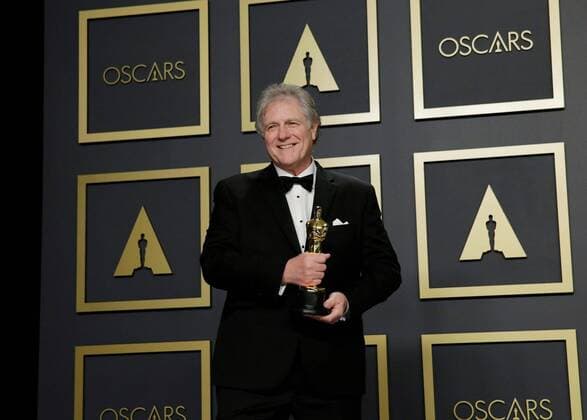 American sound engineer Donald Sylvester poses in the press room with his Oscar for Best Sound Edition for the film Ford v Ferrari during the 92nd Annual Academy Awards ceremony, at the Dolby Theater in Hollywood, California, US, 09 February 2020. EFE Armando Arorizo 92nd Annual Academy Awards ceremony in Hollywood !ACHTUNG: NUR REDAKTIONELLE NUTZUNG!  Copyright: xArmandoxArorizox AME906 20200210-637169071288622443