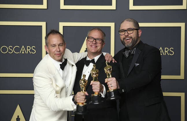 Entertainment Bilder des Tages February 9, 2020, Hollywood, California, USA: Filmmakers Jonas Rivera, Mark Nielsen and Josh Cooley, winners of the Animated Feature Film award for ?Toy Story 4,? pose in the press room of the 92nd Academy Awards on Sunday February 9, 2020 at the Dolby Theater in Hollywood, California. BURT HARRIS BNS PI Hollywood USA - ZUMAp124 20200209_zaa_p124_088 Copyright: xBurtxHarrisx
