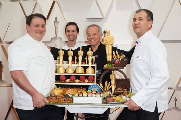 Entertainment Bilder des Tages February 9, 2020, Hollywood, California, USA: Wolfgang Puck and his team on the red carpet of The 92nd Oscars at the Dolby Theatre in Hollywood, CA on Sunday, February 9, 2020. Hollywood USA - ZUMAz03_ 20200209_sha_z03_289 Copyright: xAMPASx