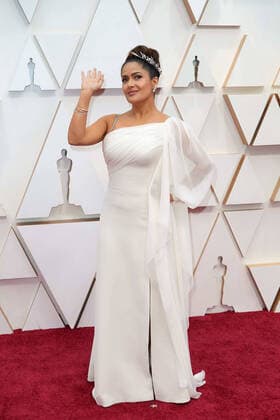 February 9, 2020, Hollywood, California, USA: SALMA HAYEK arrives on the red carpet of The 92nd Oscars at the Dolby Theatre in Hollywood, CA on Sunday, February 9, 2020. Hollywood USA - ZUMAz03_ 20200209_sha_z03_401 Copyright: xAMPASx