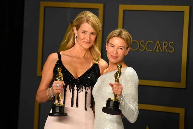 February 9, 2020, Los Angeles, California, USA: LAURA DERN and RENEE ZELLWEGER in the Press Room during the 92nd Academy Awards, presented by the Academy of Motion Picture Arts and Sciences (AMPAS), at the Dolby Theatre in Hollywood. Los Angeles USA - ZUMAz03_ 20200209_zbp_z03_376 Copyright: xKevinxSullivanx