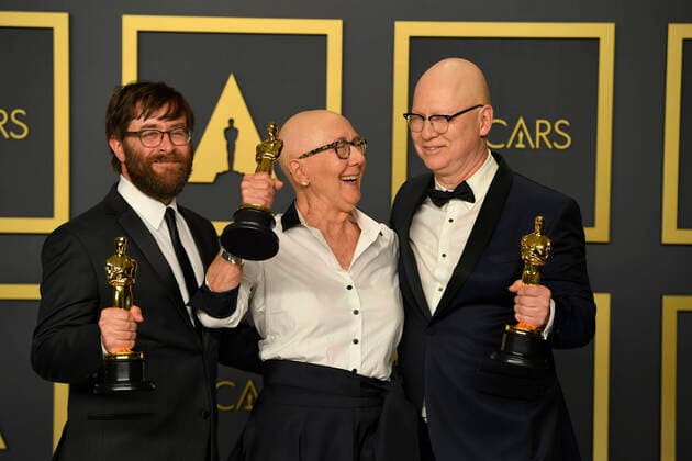February 9, 2020, Los Angeles, California, USA: STEVEN BOGNAR, JULIA REICHERT AND JEFF REICHERT in the Press Room during the 92nd Academy Awards, presented by the Academy of Motion Picture Arts and Sciences (AMPAS), at the Dolby Theatre in Hollywood. Los Angeles USA - ZUMAz03_ 20200209_zbp_z03_434 Copyright: xKevinxSullivanx