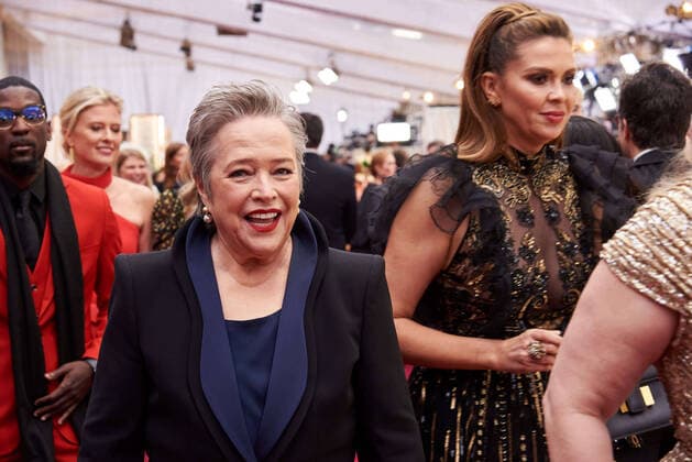 Oscar nominee, Kathy Bates arrives on the red carpet of The 92nd Oscars at the Dolby Theatre in Hollywood, CA on Sunday, February 9, 2020. Los Angeles CA USA  Copyright: xValeriexDurantx 33967712PLX