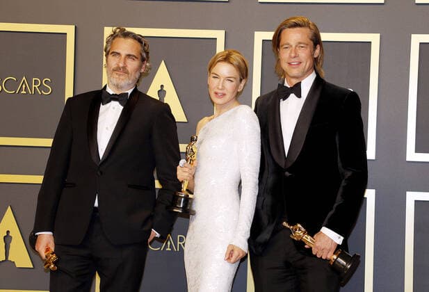 Joaquin Phoenix, Renee Zellweger and Brad Pitt, the actors and prizewinners of the winner Photocall at the 92 Academy Awards Oscars on 9 02 220 at the Press Room in Hollywood, Los Angeles 92th Annual Academy Awards Press Room Winners Photocall