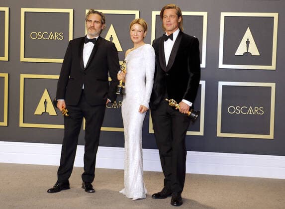 Joaquin Phoenix, Renee Zellweger and Brad Pitt, the actors and prizewinners of the winner Photocall at the 92 Academy Awards Oscars on 9 02 220 at the Press Room in Hollywood, Los Angeles 92th Annual Academy Awards Press Room Winners Photocall