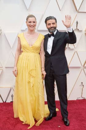 February 9, 2020, Hollywood, California, USA: Elvira Lind and OSCAR ISAAC arrive on the red carpet of The 92nd Oscars at the Dolby Theatre in Hollywood, CA on Sunday, February 9, 2020. Hollywood USA - ZUMAz03_ 20200209_sha_z03_428 Copyright: xAMPASx