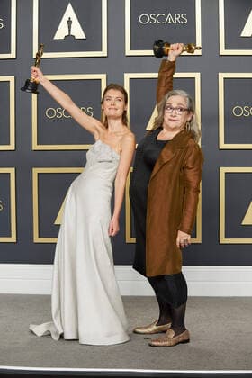 Carol Dysinger and Elena Andreicheva pose backstage with the Oscar for Documentary Short Subject during the live ABC Telecast of The 92nd Oscars at the Dolby Theatre in Hollywood, CA on Sunday, February 9, 2020. Los Angeles CA USA  Copyright: xNickxAgrox 339671023PLX