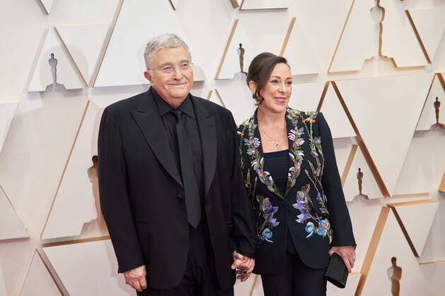 February 9, 2020, Hollywood, California, USA: Oscar nominee, Randy Newman and Gretchen Preece arrive on the red carpet of The 92nd Oscars at the Dolby Theatre in Hollywood, CA on Sunday, February 9, 2020. Hollywood USA - ZUMAz03_ 20200209_sha_z03_479 Copyright: xAMPASx