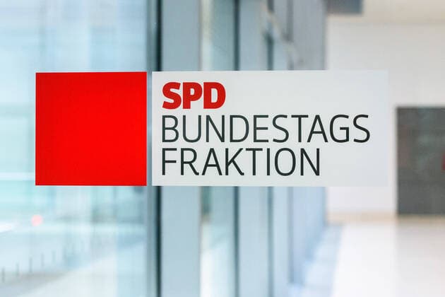 Berlin, Logo spd faction Germany, Berlin 11 02 2020 The picture shows Logo spd faction in the German Bundestag Berlin Bundestag Berlin Germany