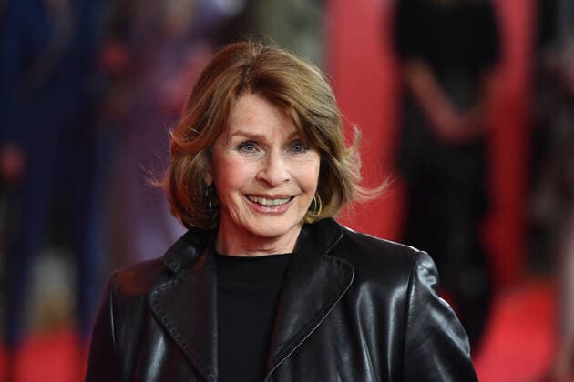 Senta BERGER (Schauspielerin), Einzelbild,angeschnittenes Einzelmotiv,Portraet,Portrait,Porträt. Roter Teppich,Red Carpet,Arrival. Filmpremiere,Kinopremiere NIGHTLIFE am 12.02.2020 im Mathaeser Kino in Muenchen, *** Senta BERGER actress, single picture, cut single motif, portrait, portrait, portrait red carpet, red carpet, arrival film premiere, cinema premiere NIGHTLIFE on 12 02 2020 in the Mathaeser cinema in Munich,