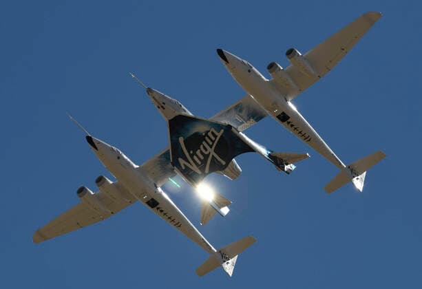Virgin Galactic s WhiteKnight takes off with SpaceShipTwo Unity for the final time from Mojave spaceport Thursday, CA USA. Feb 13,2020. Unity and WhiteKnight will continue to do test for people to go up into space at the Virgin Spaceport America in New Mexico. Mojave USA - ZUMAbl1_ 20200213_zaf_bl1_009 Copyright: xGenexBlevinsx