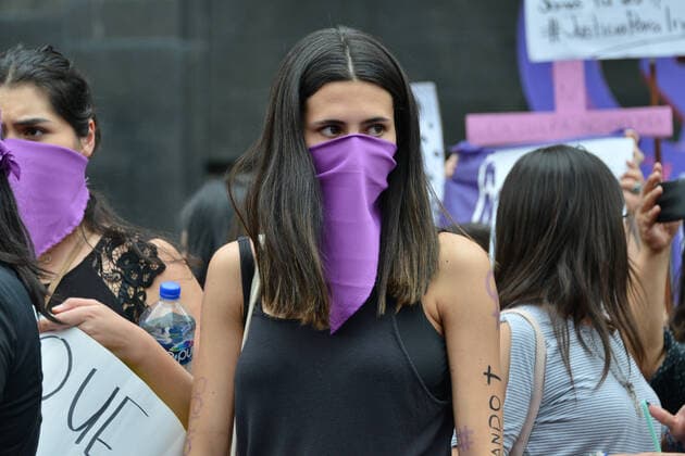 Women during a riots protest in Mexico Several feminist demonstrators take part in a protest against gender-based violence against women after the murder of Ingrid Escamilla, 25, stabbed to death and then skinned by her partner in the north of Mexico City at Reforma Avenue in Mexico City, Mexico Mexico City Mexico Copyright: CarlosxTischler EyepixxGroup