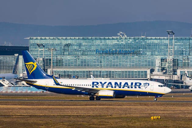 DEU, Germany, Hessen, Frankfurt am Main, 07 02 2020 Airport Fraport, EDDF, FRA, Frankfurt Airport, Rhein Main Airport Aircraft Registration EI DCN, RYANAIR, BOEING 737 8AS WL