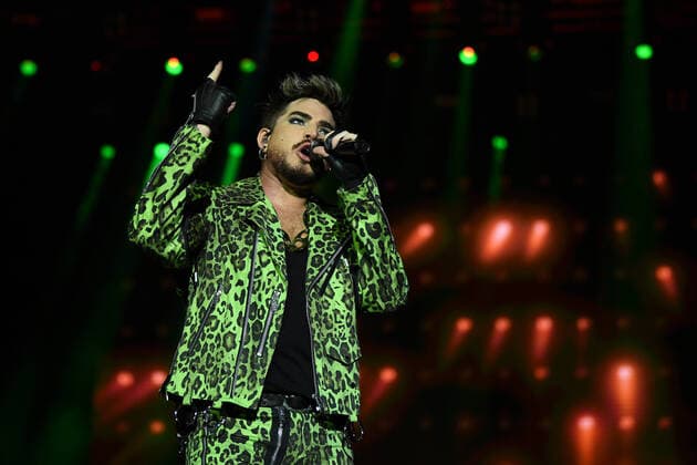 BUSHFIRE RELIEF CONCERT, Adam Lambert of Queen performs during the Fire Fight Australia bushfire relief concert at ANZ Stadium in Sydney, Sunday, February 16, 2020. ( NO ARCHIVING, EDITORIAL USE ONLY, NO USE IN BOOKS WITHOUT CONSENT SYDNEY NSW AUSTRALIA  Copyright: xJOELxCARRETTx 20200217001449803530