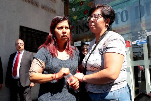 February 17, 2020 EUM20200217SOC15 JPG MEXICO CITY, Feminicide Feminicidio CDMX Mrs. Maria Magdalena Anton Fernandez center, mother of the youngest Fatima whose body was located on a property in Tlahuac, went to the Institute of Forensic Sciences for the corresponding DNA analysis, which confirmed the identity of her daughter this February 17, 2020 Photo Agency EL UNIVERSAL AFBV  - ZUMAu78_ 20200217_zaf_u78_022 Copyright: xJuanxBoitesx