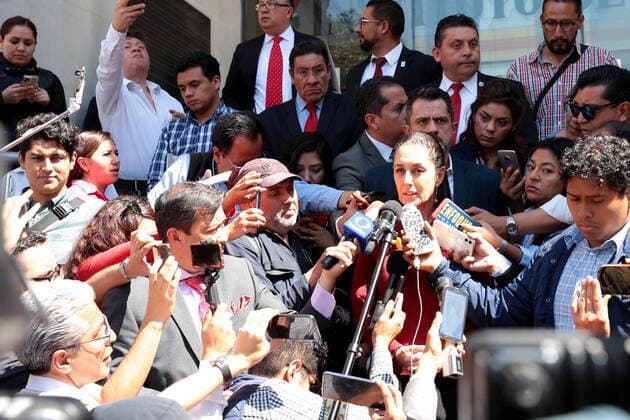 February 17, 2020 EUM20200217SOC19 JPG MEXICO CITY, Feminicide Feminicidio CDMX The head of the Government of Mexico City, Claudia Sheinbaum, went to the Institute of Forensic Sciences to talk with the family of the minor of seven years old Fatima, whose identity was confirmed on February 17, 2020 after her body was located with signs of violence in a property south of the capital Photo Age  - ZUMAu78_ 20200217_zaf_u78_027 Copyright: xJuanxBoitesx