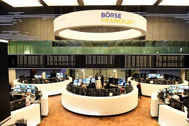 Deutschland, Frankfurt, 18.02.2020 Blick in den Boersensaal Boersensaal der Deutsche Boerse AG *** Germany, Frankfurt, 18 02 2020 View into the Boersensaal Boersensaal of the Deutsche Boerse AG
