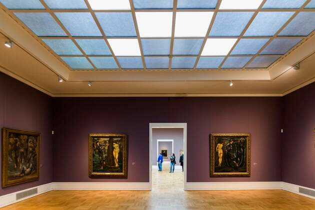Architektur von James Stirling Neue Staatsgalerie, Innenaufnahme, Architekt James Stirling, Stuttgart, Baden-Württemberg, Deutschland, Europa *** Neue Staatsgalerie, interior view, architect James Stirling, Stuttgart, Baden Württemberg, Germany, Europe Copyright: imageBROKER/DanielxSchoenen ibldjs05111133.jpg
