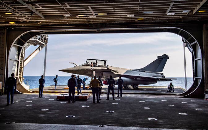 A French Dassault Rafale fighter jet in the elevator on its way to the hangar under the deck of the French aircraft carrier Charles de Gaulle in the Mediterranean, Friday, April 5, 2019 Charles de Gaulle, Larnaca Cyprus Denmark,  Copyright: HenningxBagger HenningxBaggerx COP109 spdk20200220-133758-A