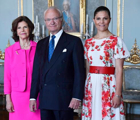 Queen Silvia, King Carl XVI Gustaf, Crown Princess Victoria Audience with Botswanas President, The Royal Palace, Stockholm, Sweden, 2017 06 21 © Karin Törnblom IBL Stockholm Sweden kungahus Sverige x2377x,  Copyright: xTTxImagex xIBLx Audience with Botswana’s president, The Royal Palace, Stockho