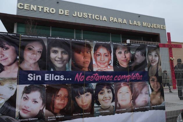 Mexico: Feminist march 10 years after the disappearance of Idaly Juache Laguna, family members and activists carry out march and memorial in the specialized women s prosecutor. Juarez Mexico Copyright: DavidxPeinado