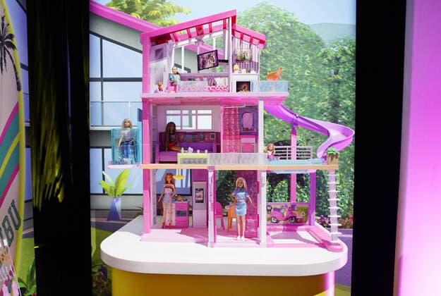 A Barbie House from Mattel is on display at 117th American International Toy Fair at the Jacob K. Javits Convention Center in New York City on Saturday, February 22, 2020. This is largest toy and youth product marketplace in the Western Hemisphere, bringing together more than 1,000 exhibiting manufacturers, distributors, importers and sales agents from around the globe to showcase their toy and entertainment products.  NYP20200222113 JOHNxANGELILLO