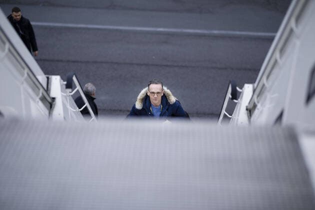 Federal Foreign Minister Heiko Maas, SPD, gets into an Airbus A340 of the Aircraft Preparation Team at Berlin Tegel Airport which will take him to New York Berlin, 26 02 2020 Berlin Germany Copyright: xThomasxTrutschelx