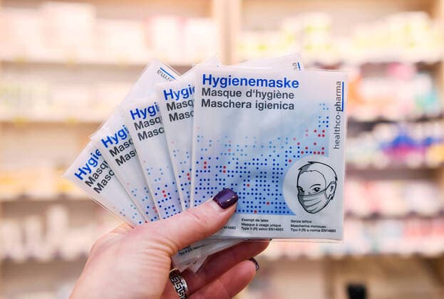 Tuebingen 26 02 2020 Schmuckbild Sale of hygiene masks against coronavirus in a pharmacy, protective masks are almost sold out