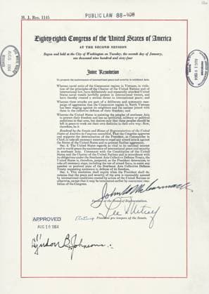 Vietnam War. Tonkin Gulf Resolution, August 7, 1964. This joint resolution of Congress gave President Lyndon Johnson authority to increase U.S. involvement in the Vietnam War. Courtesy Everett Collection PUBLICATIONXNOTxINxCANxCHNxFRAxITAxJPNxNORxPOLxRUSxESPxUKxUSA Copyright: xCourtesyxEverettxCollectionx HCDLCGC EC869
