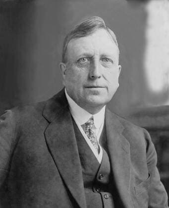 William Randolph Hearst (1863-1951) at age 83. By this time in his life he has lost control of his publishing interests and lived out of the public spotlight. Orson Welles 1941 movie CITIZEN KANE was based on his life. Courtesy Everett Collection PUBLICATIONXNOTxINxCANxCHNxFRAxITAxJPNxNORxPOLxRUSxESPxUKxUSA Copyright: xCourtesyxEverettxCollectionx HISL004 EC270