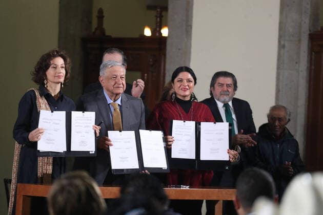 February 27, 2020: EUM20200227NAC03.JPG.CIUDAD DE MEXICO, PresidencyPresidenciaAMLO.- Este jueves 27 de febrero de 2020, en conferencia mananera del presidente Andres Manuel Lopez Obrador, con la presencia de la directora general de la UNESCO, Audrey Azoulay. Foto: Agencia EL UNIVERSAL German EspinosaRDB.  - ZUMAu78_ 20200227_zaf_u78_003 Copyright: xElxUniversalx