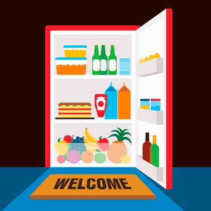 Welcome mat in front of an open fridge  Copyright: xPatrickxGeorgex 11480210