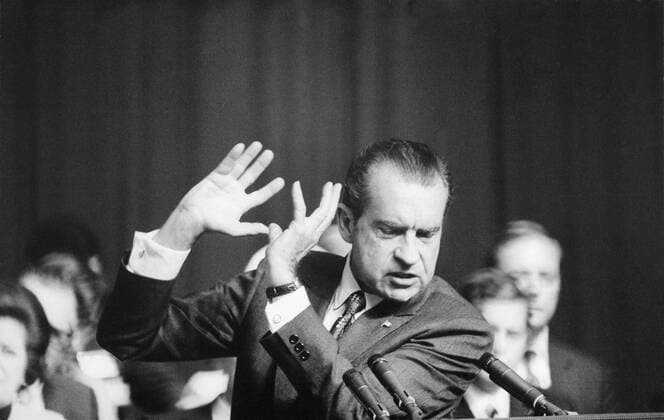 President Richard Nixon gesturing with his hands while speaking. Ca. 1969-74. Courtesy Everett Collection PUBLICATIONXNOTxINxCANxCHNxFRAxITAxJPNxNORxPOLxRUSxESPxUKxUSA Copyright: xCourtesyxEverettxCollectionx HISL032 EC172